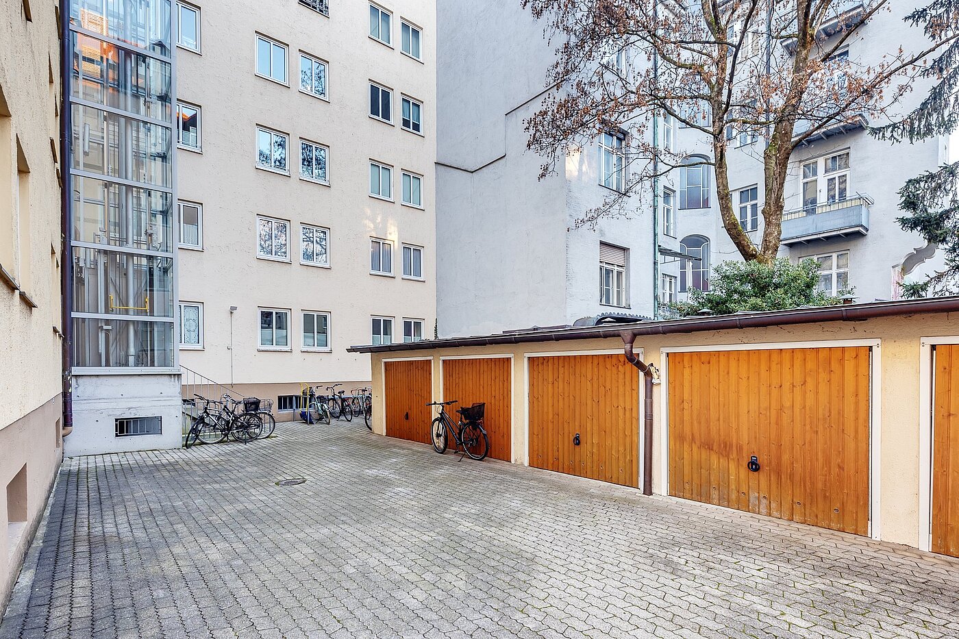 多层公寓 与 1.5 房间 | München-Schwabing | 2011ML3 | Ruhiger, gepflegter Garagenhof