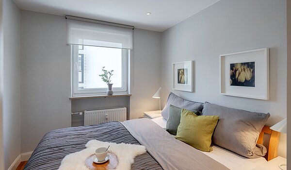 多层公寓 与 2 房间 | München-Thalkirchen | 2204ML5 | ...mit Fotokunst