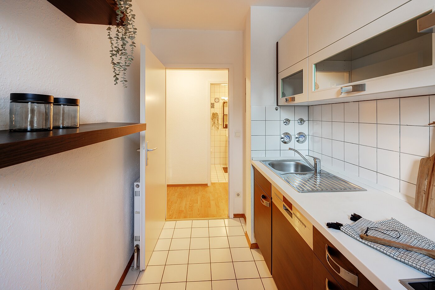 多层公寓 与 3 房间 | München-Bogenhausen | 70085 | Küche komplett eingerichtet...