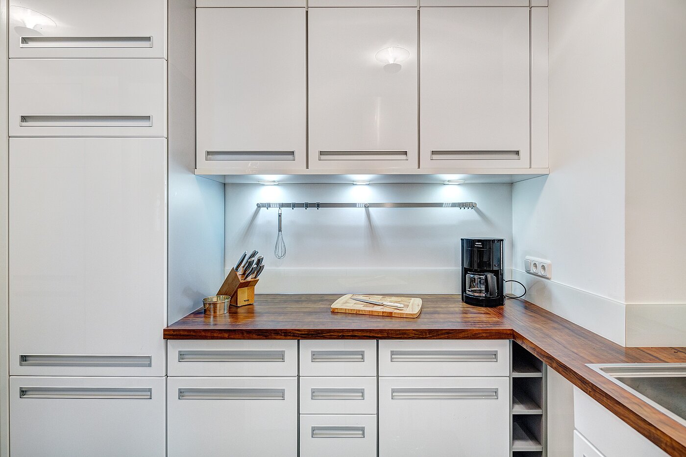 多层公寓 与 1 房间 | München-Schwabing | 2207ML10 | ...voll ausgestattet