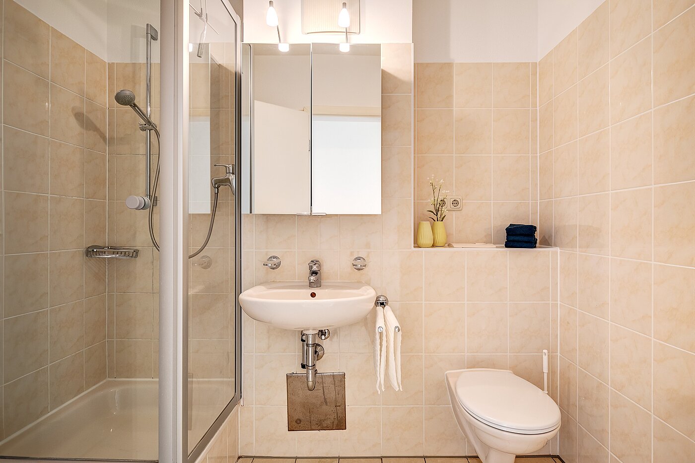 多层公寓 与 4 房间 | 1709ML3 | Duschbad mit Gäste-WC