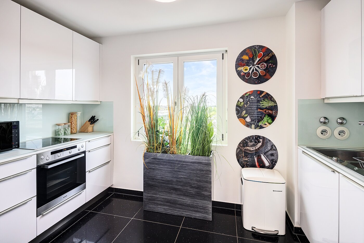 顶层公寓 与 3 房间 | München-Riem | 70468 | ...voll ausgestatteten...
