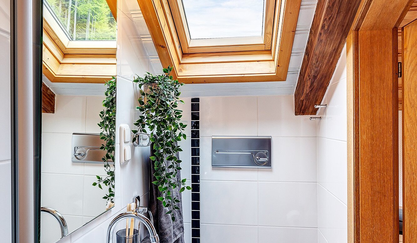 阁楼公寓 与 2 房间 | Bad Wiessee | 70017 | Badezimmer