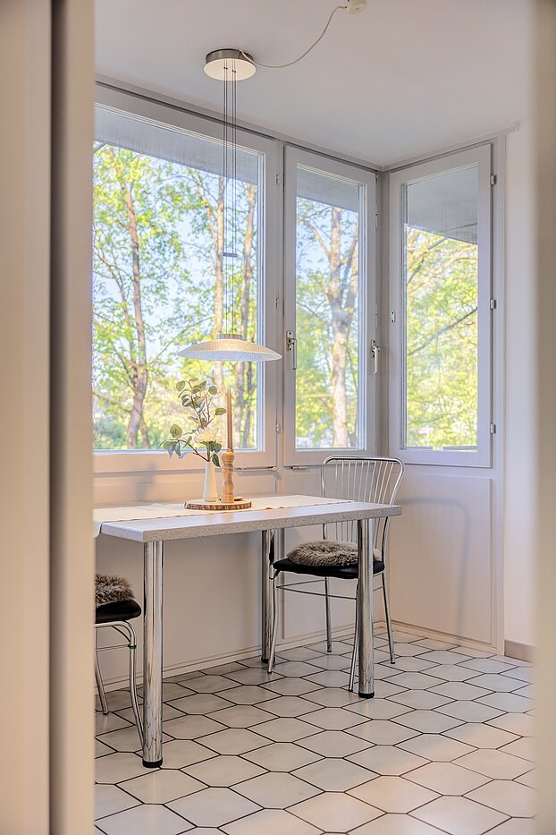 多层公寓 与 3.5 房间 | München-Bogenhausen | 703052 | ...einladendem Erker