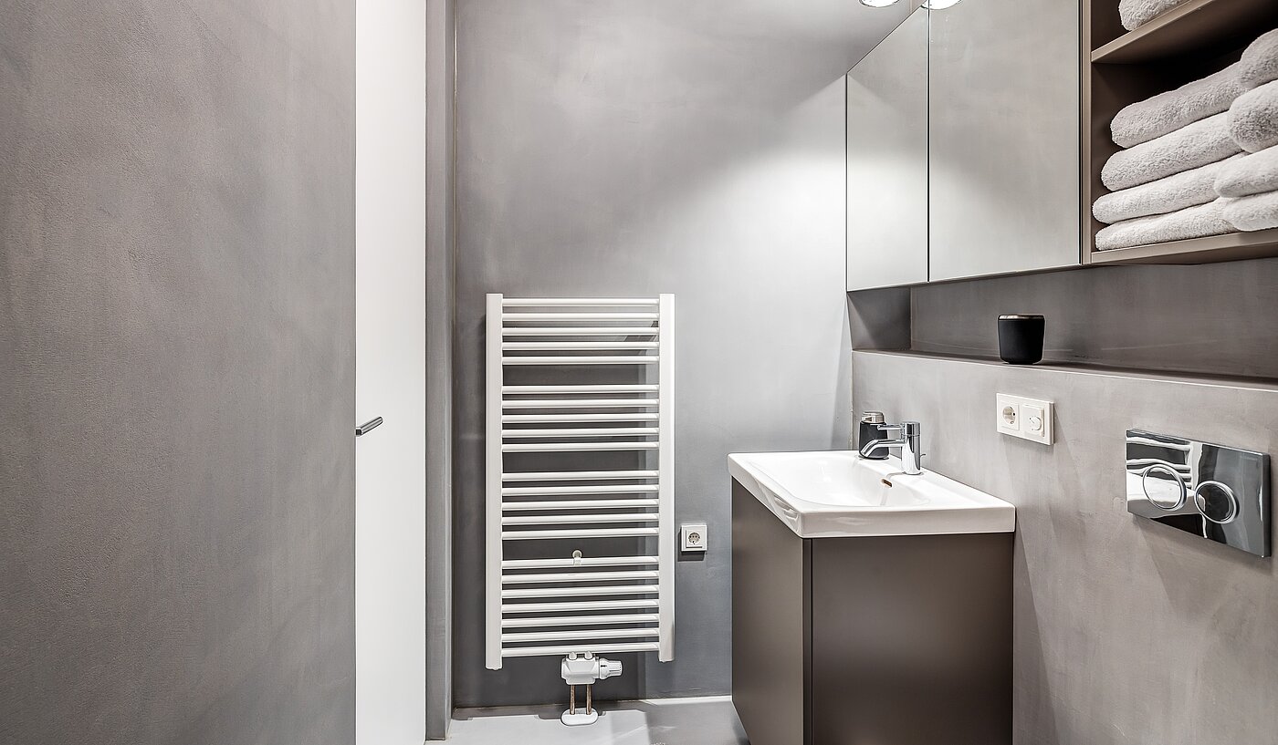 一楼公寓 与 3 房间 | 70309 | En Suite Bad