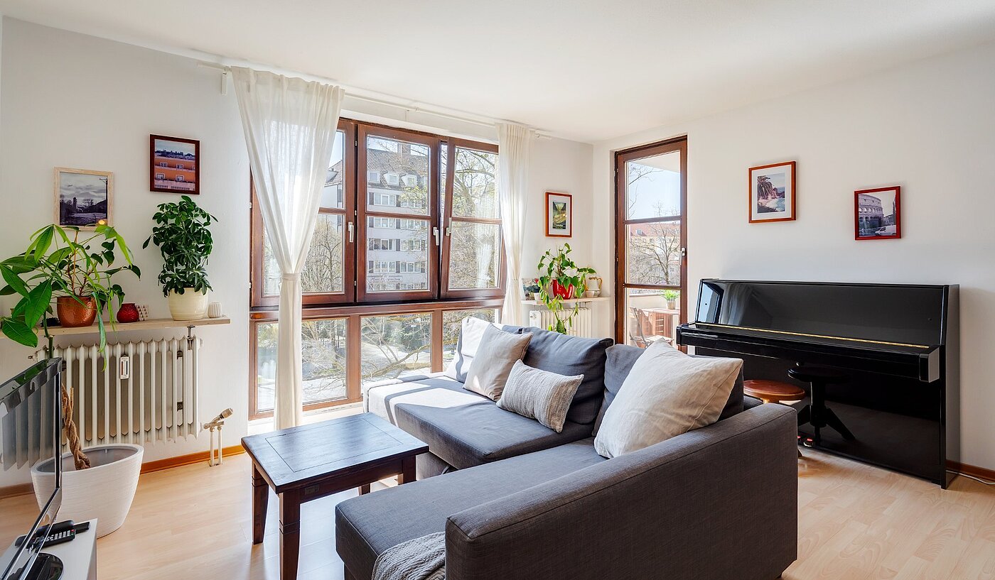 多层公寓 与 2 房间 | München-Neuhausen | 2003ML5