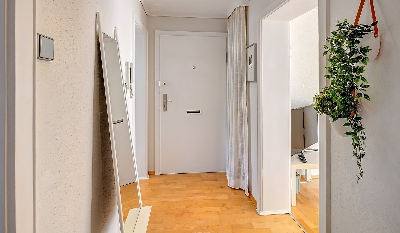 多层公寓 与 1.5 房间 | München-Schwabing | 70014 | Diele...