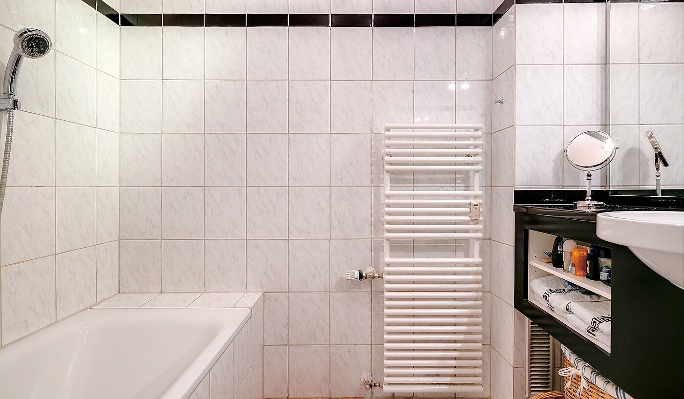 多层公寓 与 2 房间 | München-Schwabing | 2004ML1 | Badezimmer