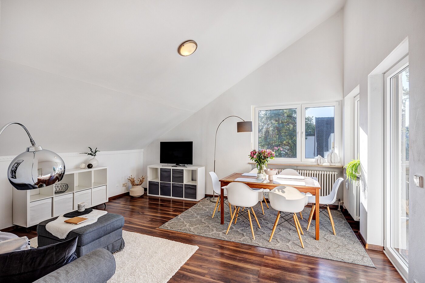 多层公寓 与 2 房间 | München-Untermenzing | 70177