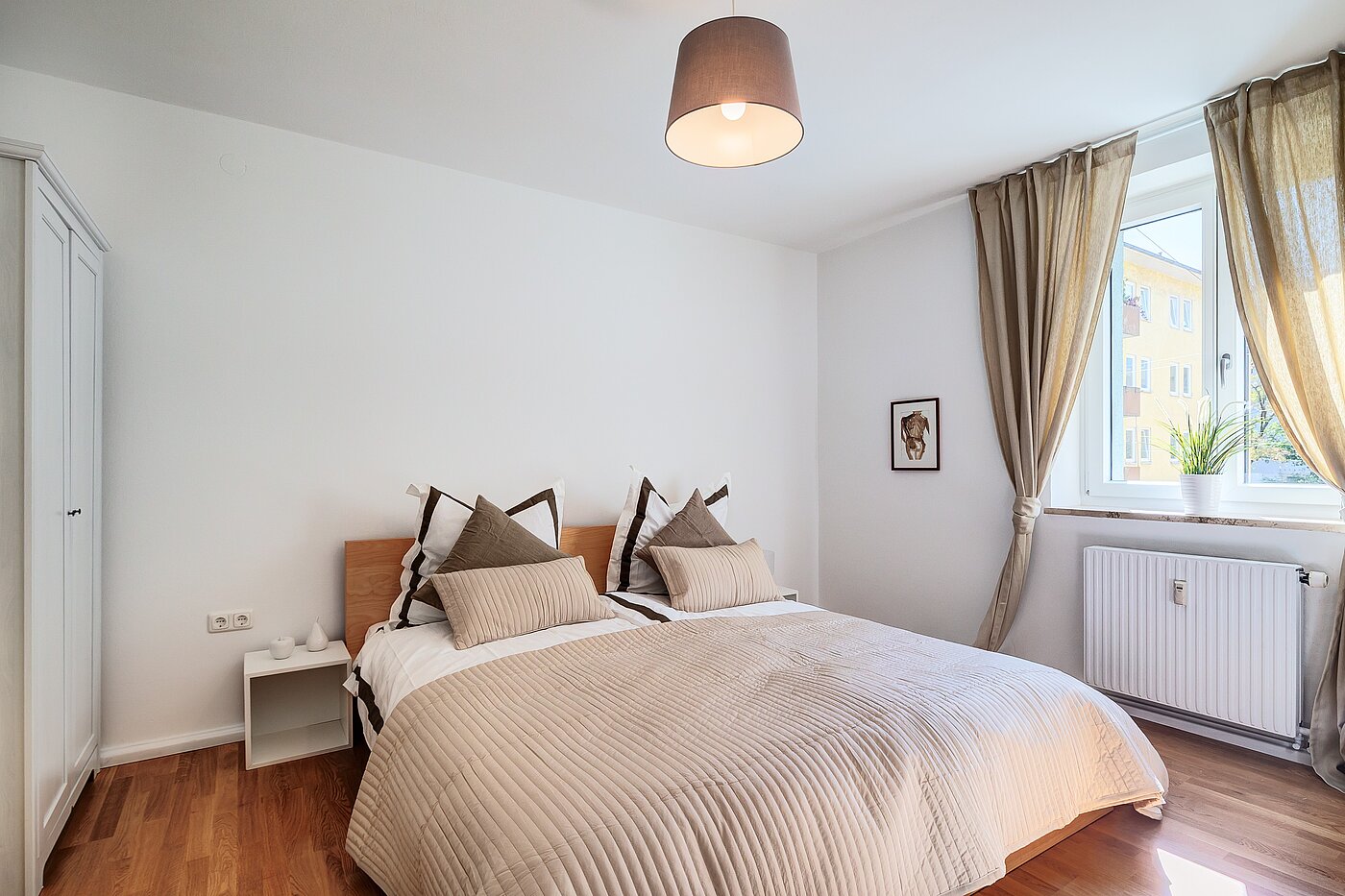 多层公寓 与 2 房间 | München-Maxvorstadt | 70398 | Schlafzimmer
