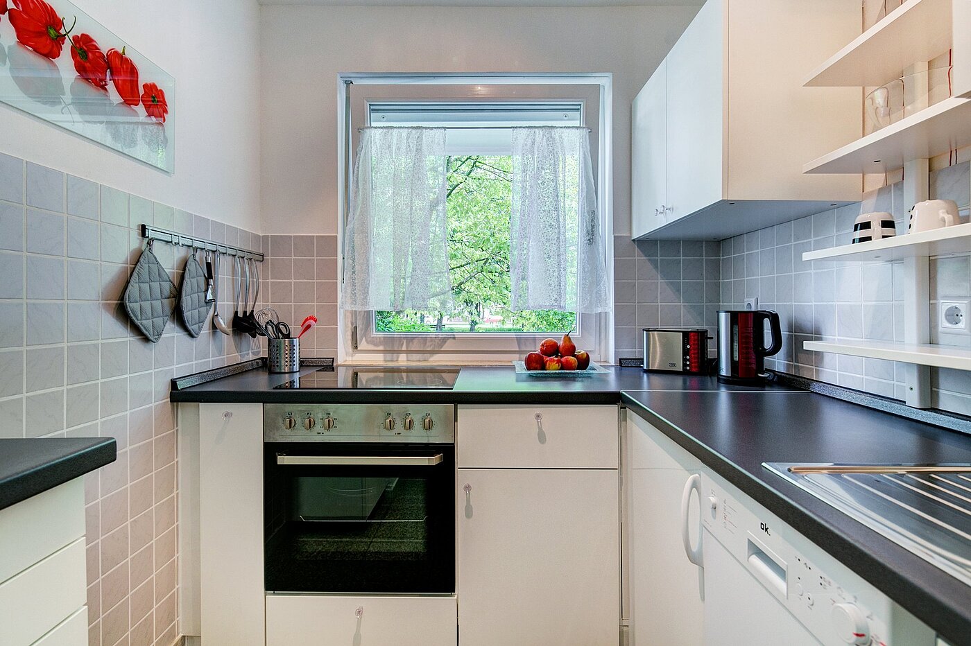 高架层 与 2 房间 | München-Sendling-Westpark | 2001ML1 | Abgeschlossene Küche mit...