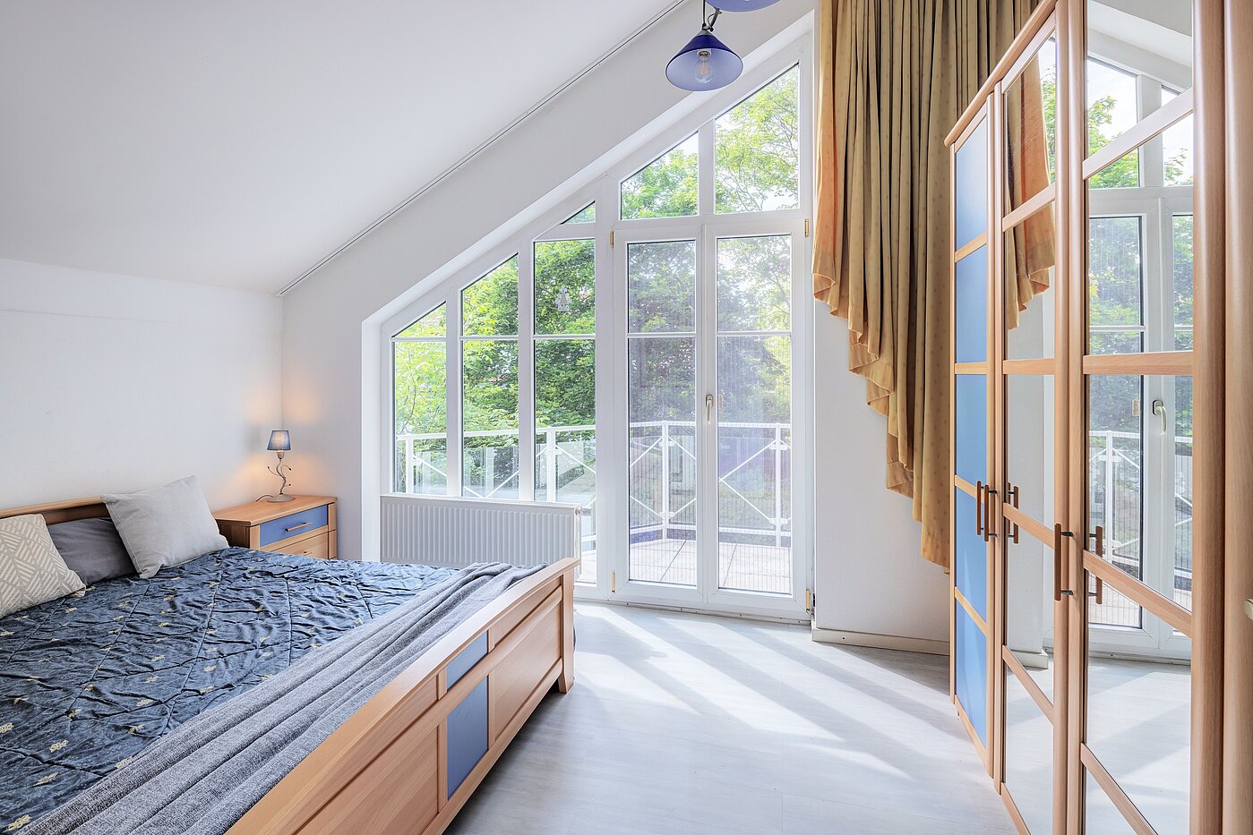 联排别墅 与 5 房间 | München-Trudering | 70269 | ...Stellfläche