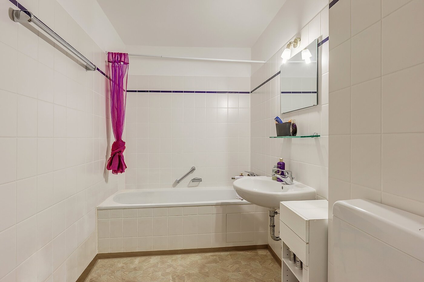 多层公寓 与 3 房间 | München-Schwabing | 1912ML4 | Bad mit Badewanne