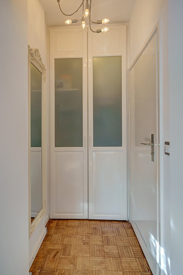 多层公寓 与 1 房间 | München-Altstadt | 2111ML04 | Kammer für Waschtrockner