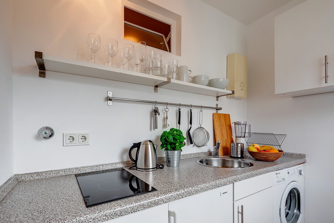多层公寓 与 2 房间 | München-Schwabing | 70130 | ...und Platz für die Waschmaschine
