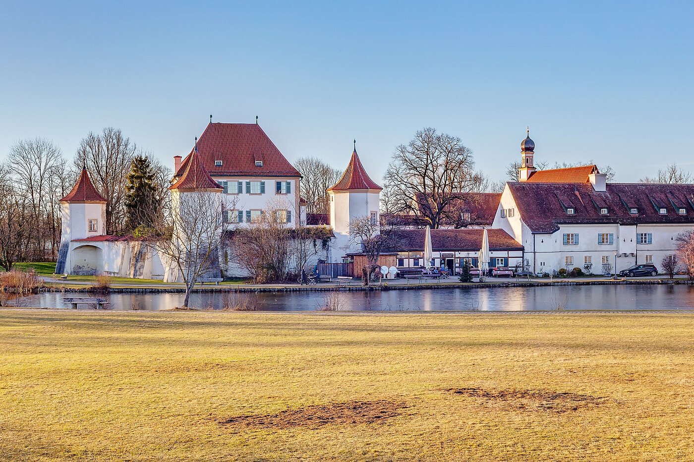 复式公寓 与 4 房间 | München-Obermenzing | 1912ML1 | Schloss Blutenburg