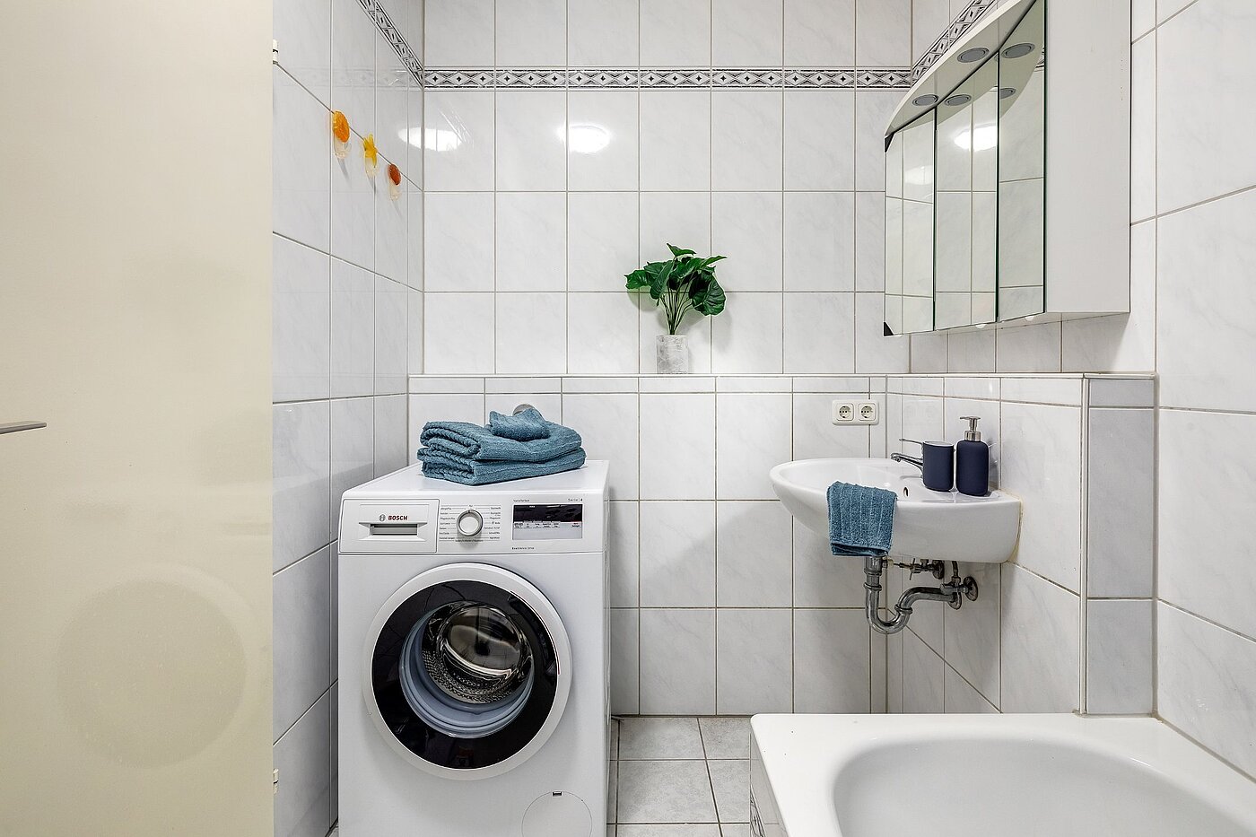 多层公寓 与 2 房间 | München-Perlach | 1904ML5 | hell gefliestes Bad