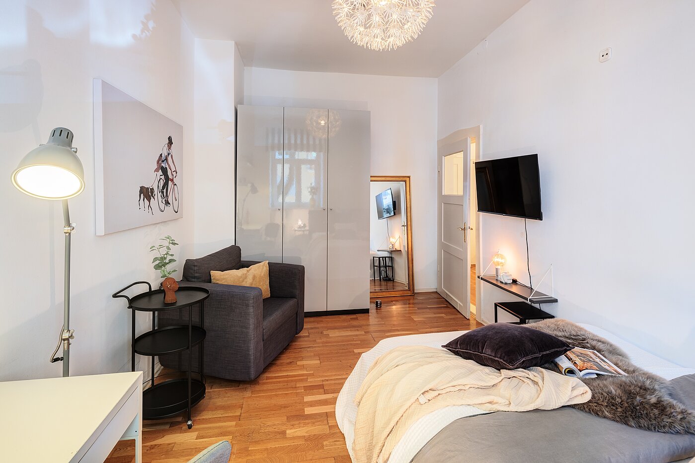多层公寓 与 1.5 房间 | München-Neuhausen | 70473 | Wohnen und...