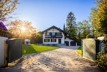 传统中的完美--满足最高要求的全新乡村别墅