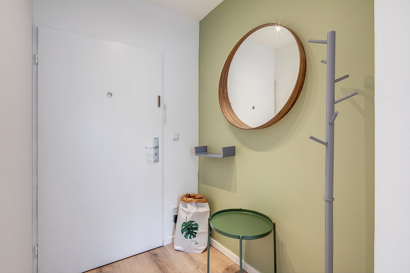 一楼公寓 与 2 房间 | München-Moosach | 70462 | Eingangsbereich