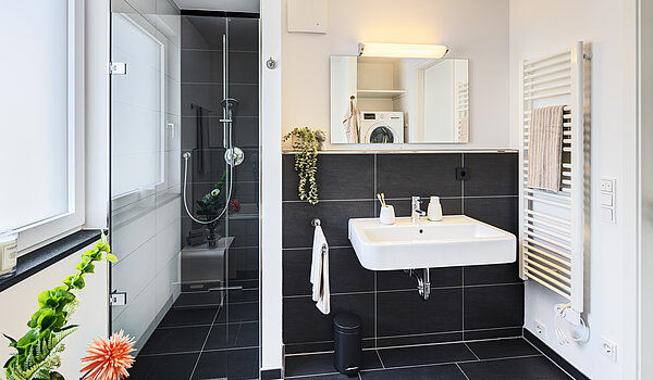 顶层公寓 与 2 房间 | München-Bogenhausen | 70385 | ...Dusche