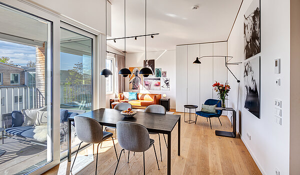 顶层公寓 与 2 房间 | München-Maxvorstadt | 70427 | Exklusiv