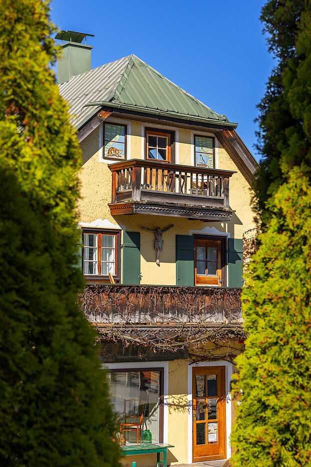 多户住宅 与 11 房间 | Rottach-Egern | 70215 | Blick von Südosten
