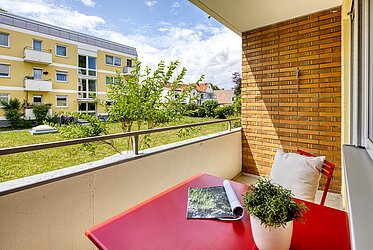 Großhadern：迷人的三居室公寓——安静且位于市中心——可立即入住