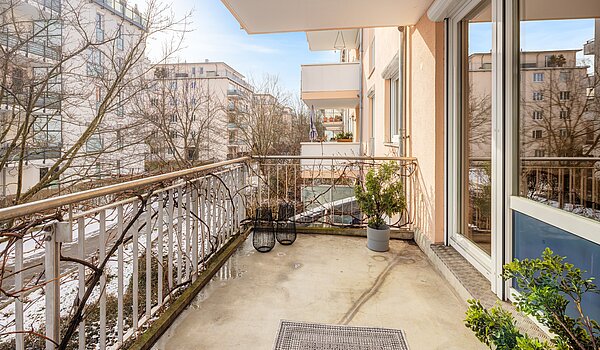 多层公寓 与 2 房间 | München-Bogenhausen | 70396 | Balkon...