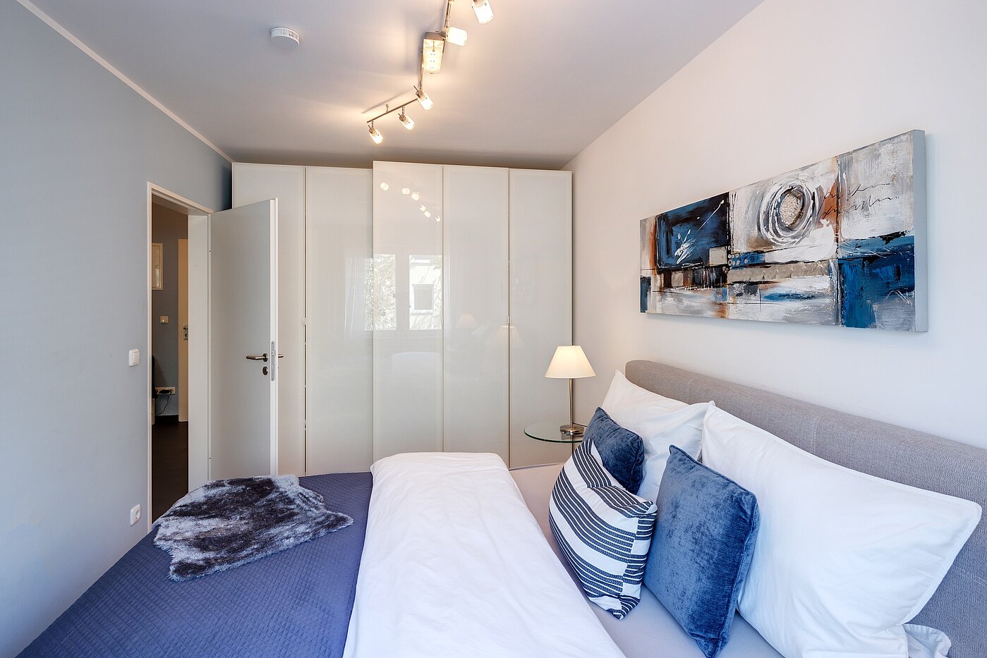 多层公寓 与 2 房间 | München-Schwabing | 70013 | ...mit reichlich Stauraum