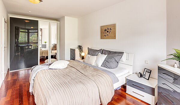 多层公寓 与 3 房间 | München-Schwabing | 2202ML12 | ...sehr schön hell