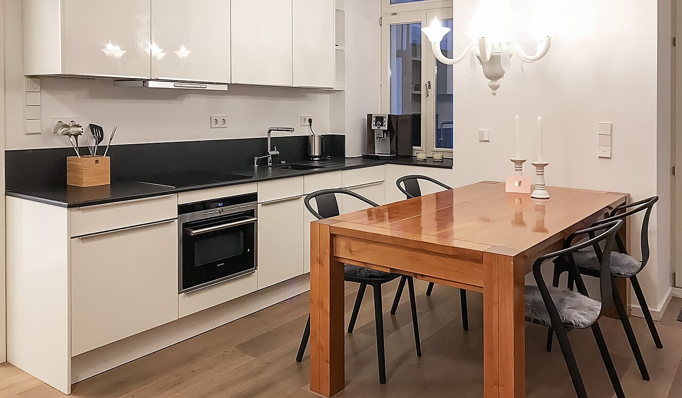 一楼公寓 与 1.5 房间 | München-Lehel | 70149 | Hochwertige Einbauküche mit...