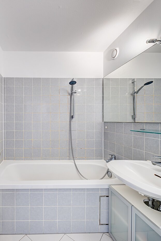 公寓 与 2 房间 | München-Feldmoching | 70466 | Badezimmer