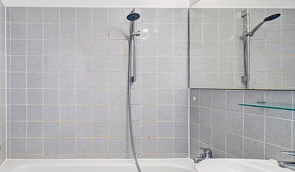 公寓 与 2 房间 | München-Feldmoching | 70466 | Badezimmer