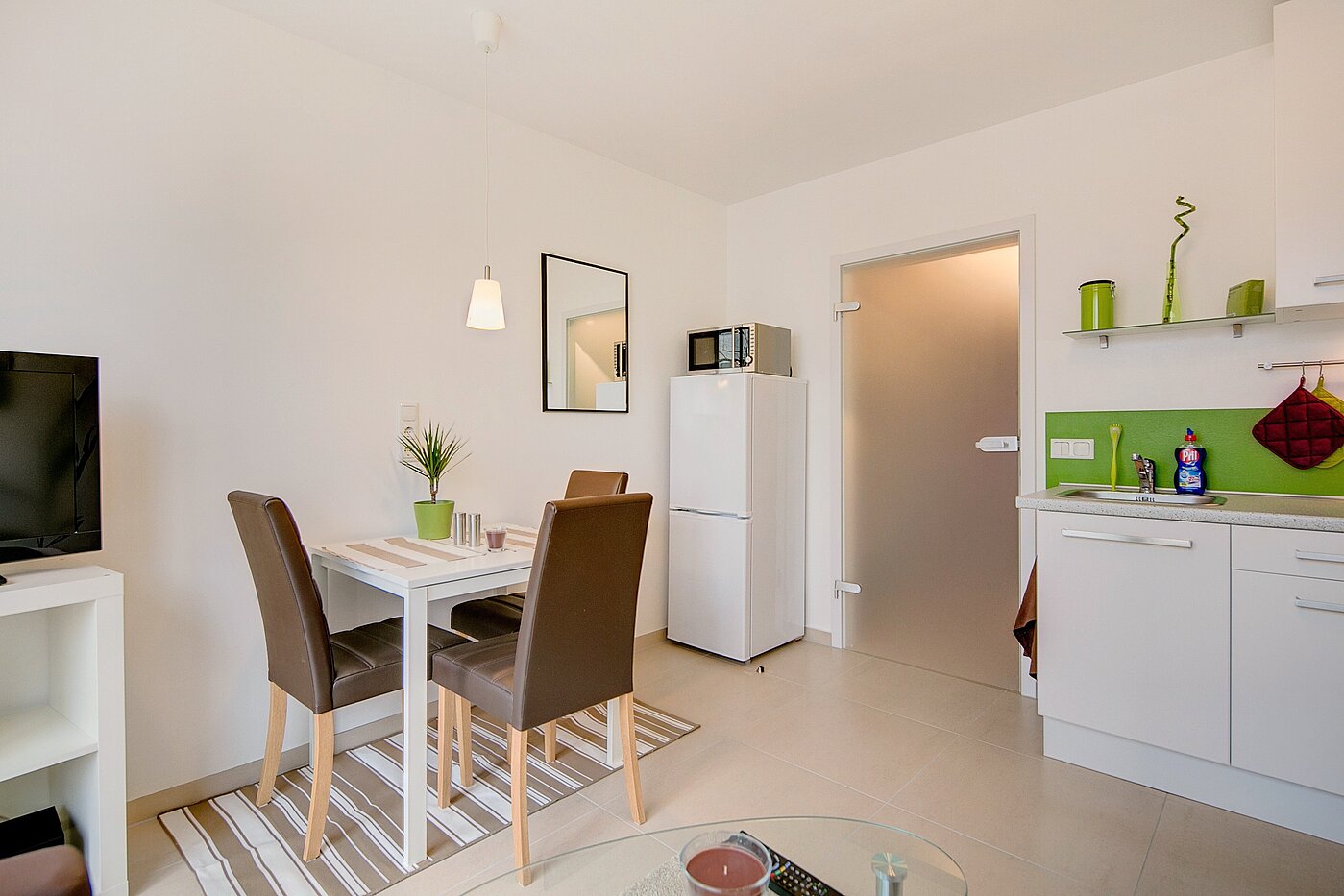 多层公寓 与 1 房间 | München-Berg am Laim | 2209ML2 | ...und Wohnbereich