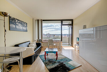 Au-Haidhausen：黄金地段的永久租约——带远景的一居室公寓——空置