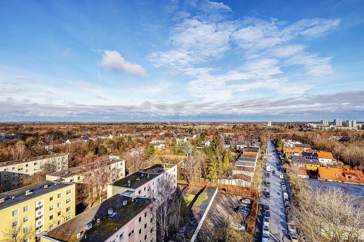多层公寓 与 3 房间 | München-Feldmoching | 2201ML2 | Die herrliche Fernsicht und...