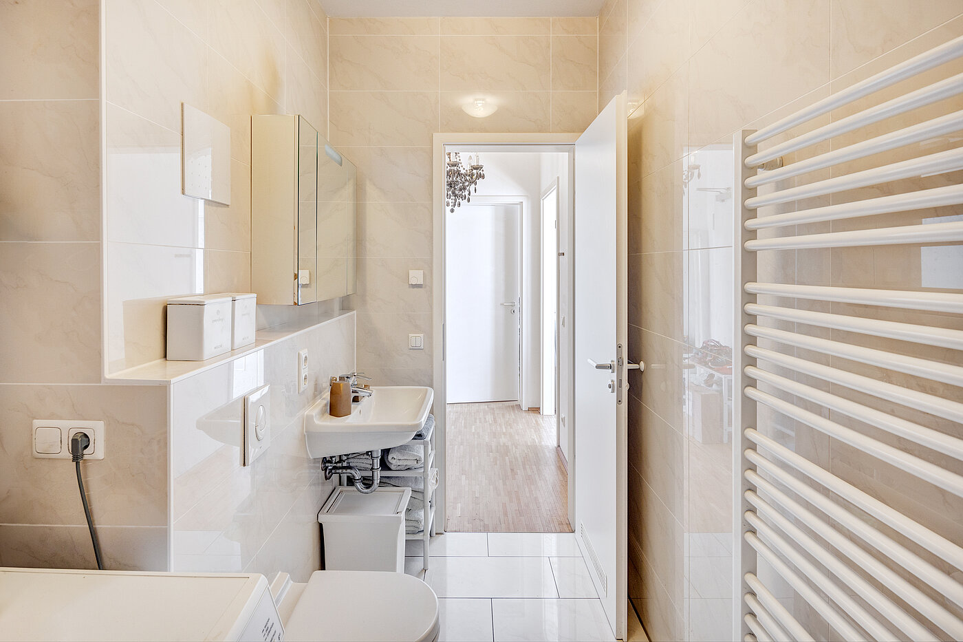 多层公寓 与 2 房间 | München-Schwabing | 70153 | ...Handtuchheizkörper und Wachmaschinenanschluss
