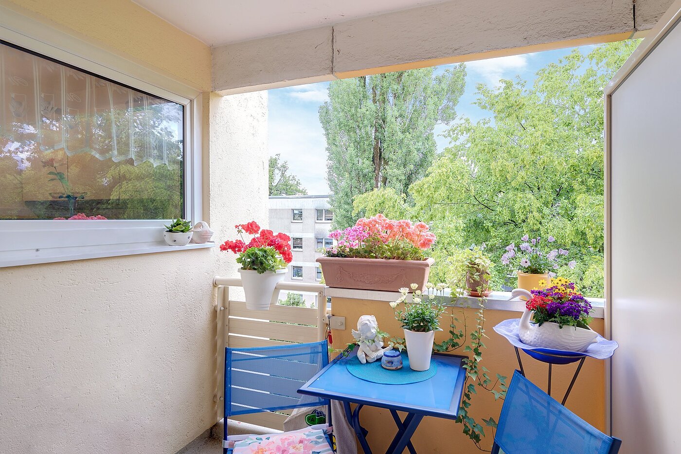 多层公寓 与 1 房间 | München-Forstenried | 2106ML6 | Sonnige Loggia