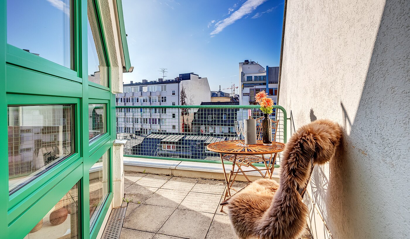 多层公寓 与 1 房间 | München-Maxvorstadt | 70165 | Süd/West Terrasse mit...