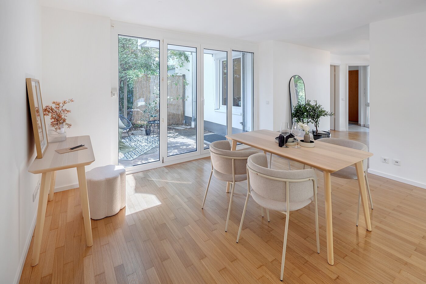 一楼公寓 与 2 房间 | München-Laim | 70464 | ...und Essbereich