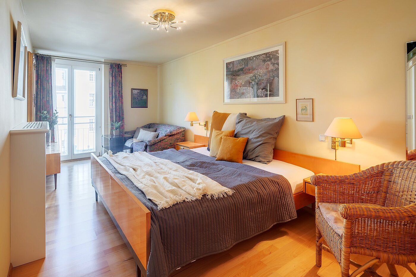 多层公寓 与 2 房间 | München-Sendling | 2010ML1 | ...Zugang zum Schlaf-und...