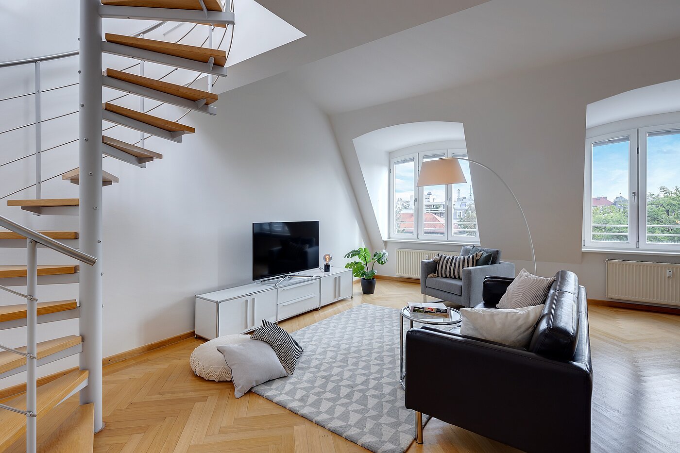 多层公寓 与 2 房间 | München-Schwabing | 2208ML2 | Schöne Details