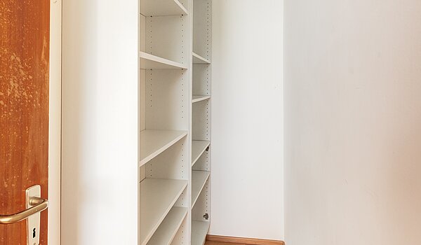 多层公寓 与 2 房间 | München-Hadern | 70410 | Abstellkammer