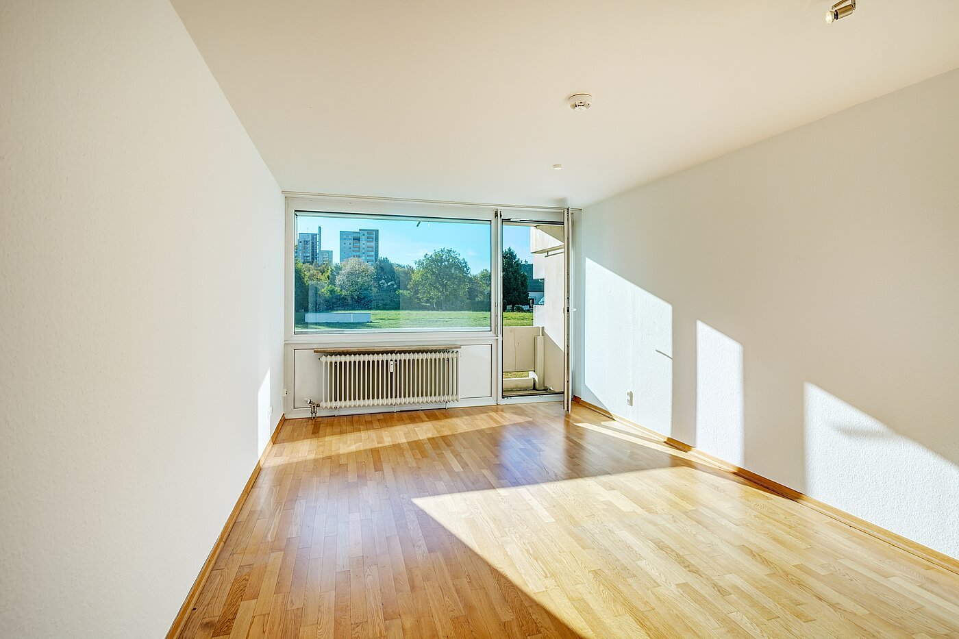 公寓 与 2 房间 | München-Feldmoching | 70466 | Helles Wohnzimmer...
