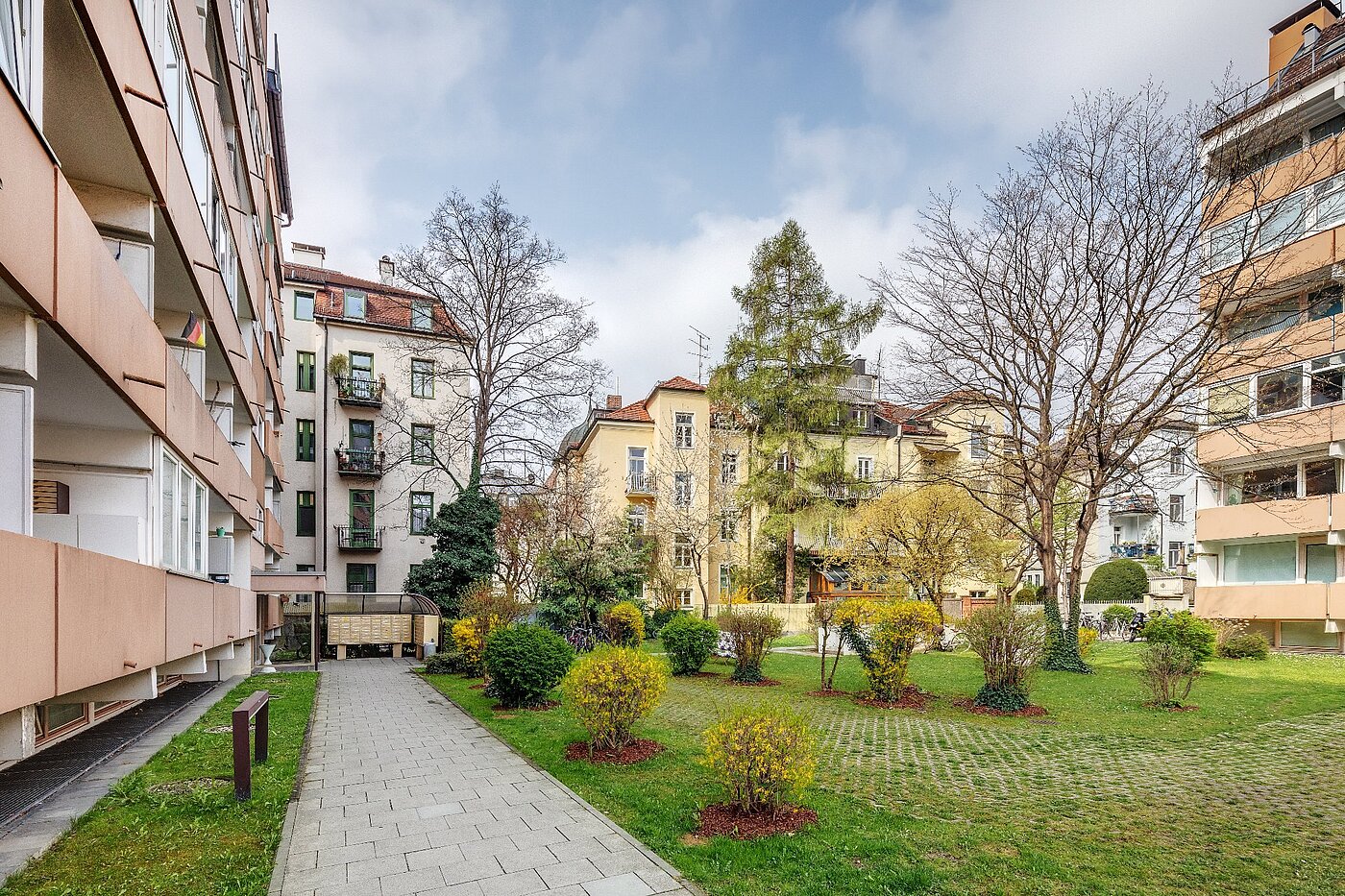 多层公寓 与 1 房间 | München-Nymphenburg | 1912ML2 | Gepflegter Innenhof