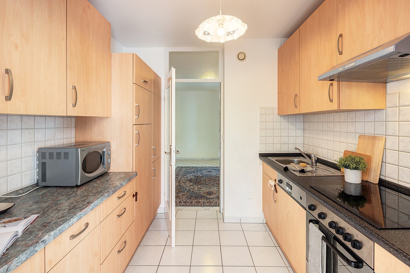 多层公寓 与 3 房间 | München-Bogenhausen | 70261 | Praktische Durchgangsküche...