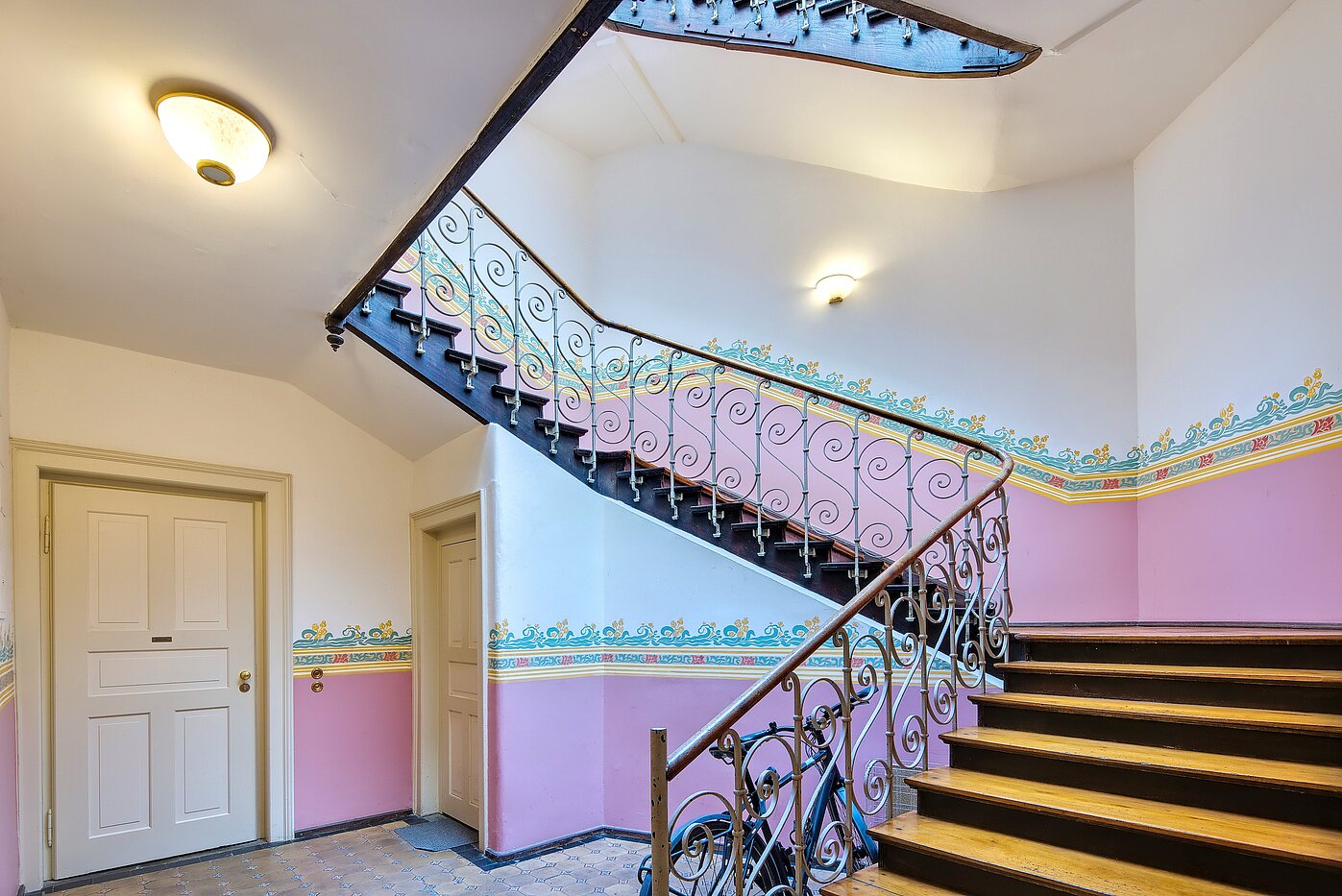 一楼公寓 与 1 房间 | München-Haidhausen | 70228 | Treppenhaus mit...