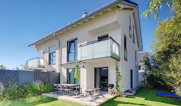 多层公寓 与 5 房间 | München-Feldmoching | 1906ML4