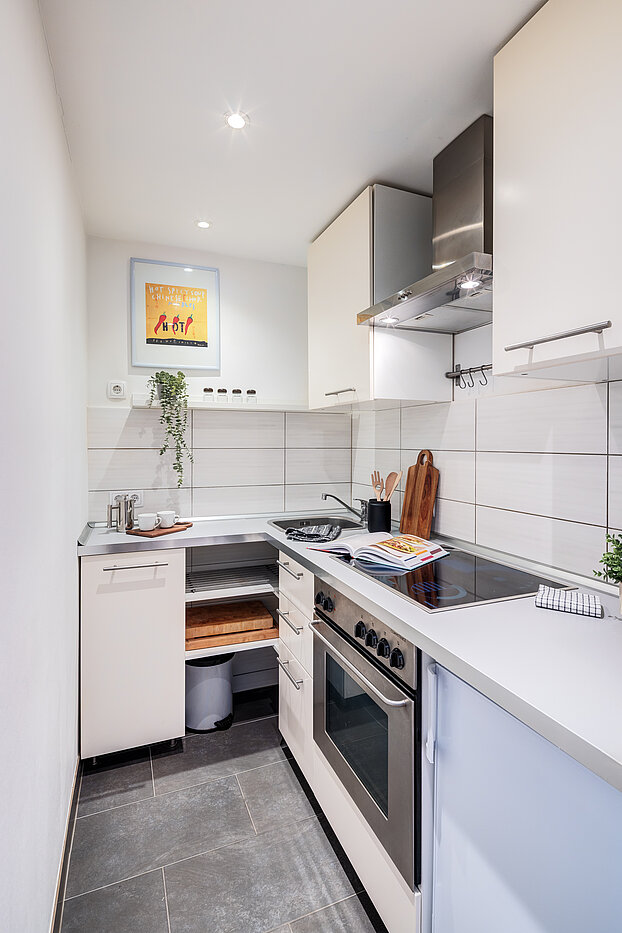 多层公寓 与 2 房间 | München-Maxvorstadt | 70390 | Apartmentküche...